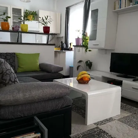 Miro Apartment *